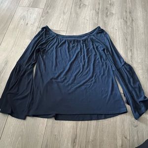 Off the shoulder bell sleeve blouse